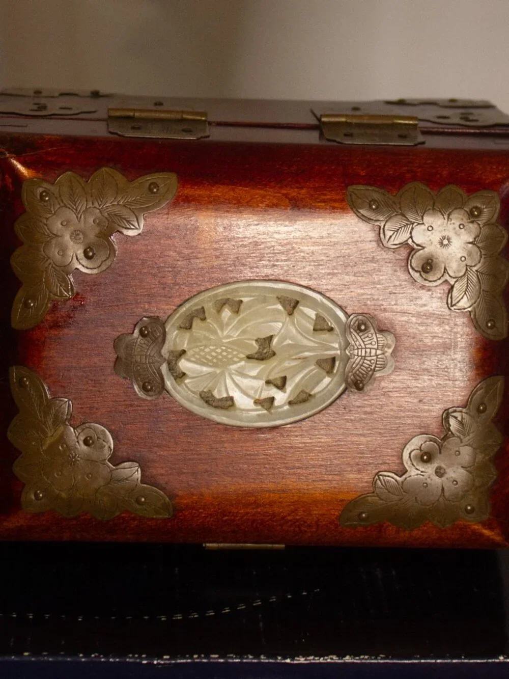 Vintage Jade Inlay Jewelry Box – Brass Hardware